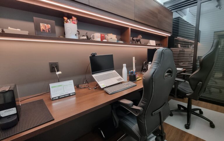 Perfil de LED - Fita de LED