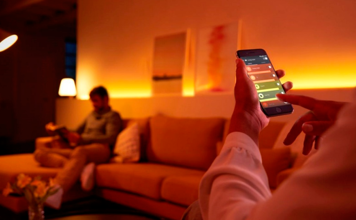Casa com Luz Interruptores Inteligentes: Como instalar e quais comprar em 2025